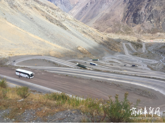 金龙纯电动公路客车挺进智利  征服“南美洲脊梁”