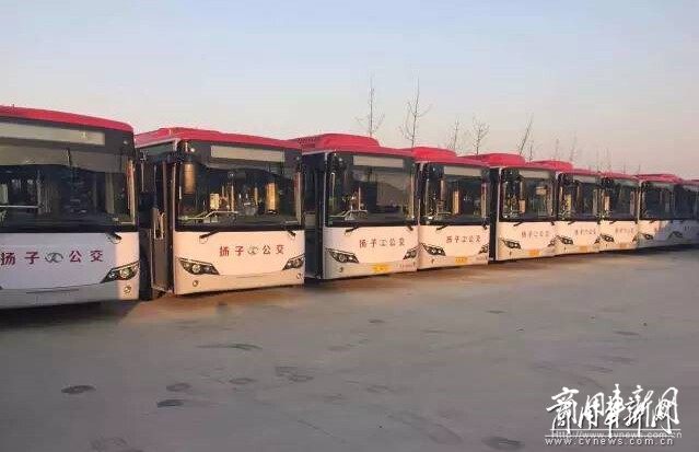 搭载微宏LpCO多元复合锂池的纯电动巴士首次开上南京街头