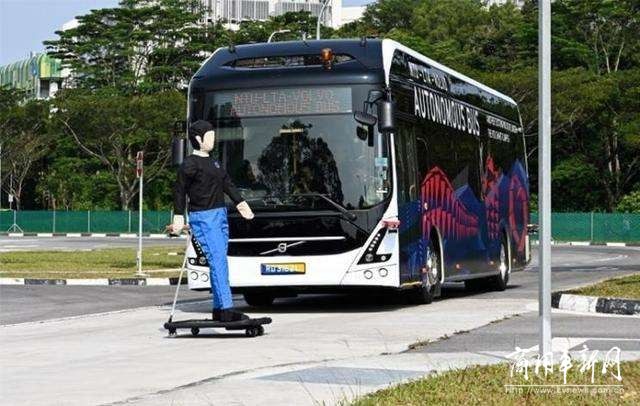 沃尔沃黑科技：将自主驾驶融入公交车