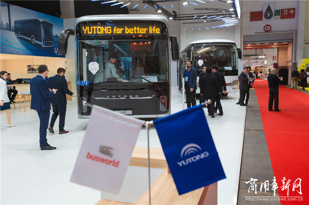 聚焦|面向全球发布品牌主张、获大使点赞！中国宇通惊艳比利时客车展