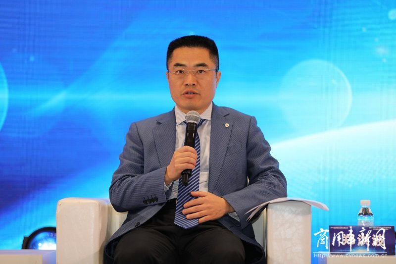 智能网联催生各产业跨界融合 2019 物流与运输车辆高峰论坛在武汉举行