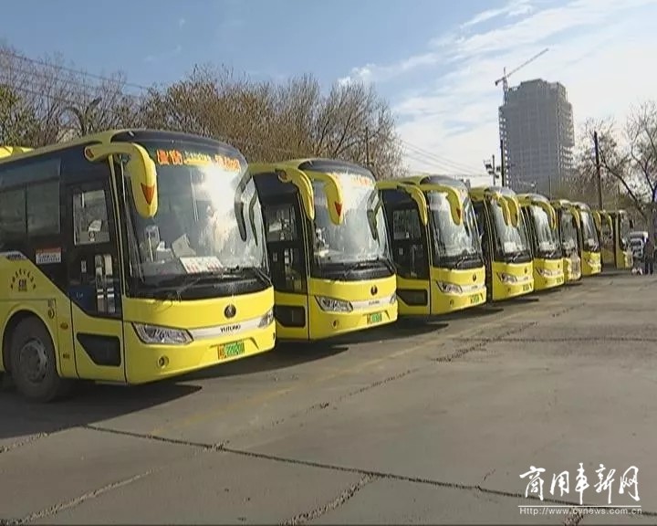 昌吉：新能源公交车让百姓绿色出行