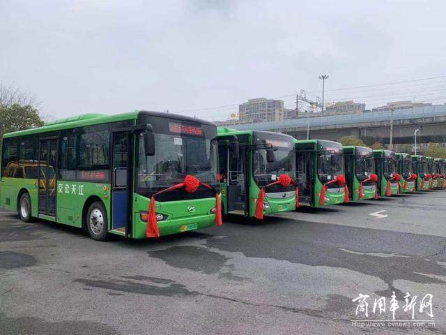 镇江市开通市区至辖市直达公交 70周岁以上免费