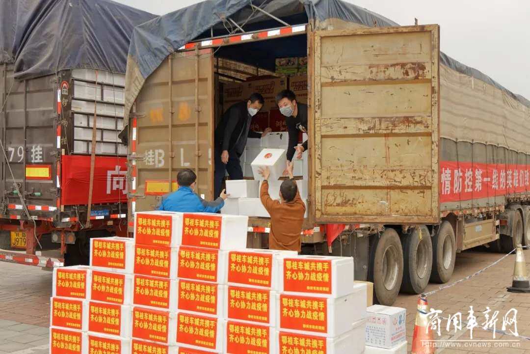 战疫情|乘龙卡车满载柳州人民情谊今日抵达十堰