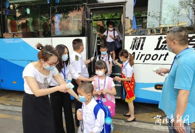 渝北：新开21条定制公交线路 助力第三批学生复学