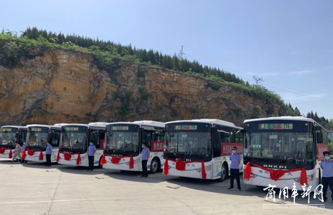 淮北市首条城际公交线路开通 安凯G9纯电动公交批量“上岗”