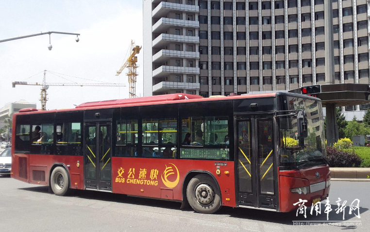 “西宁优巴士”开启公交预约出行新模式