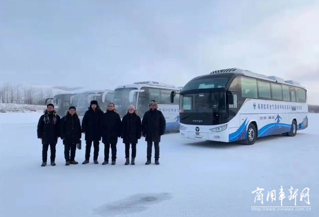 雪域高原之旅 欧辉客车在拉萨