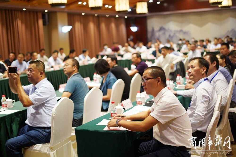第二届中国挂车高质量发展联席会在梁山召开