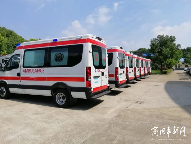 依维柯欧胜救护车再赴新疆，为疫情防控助力！