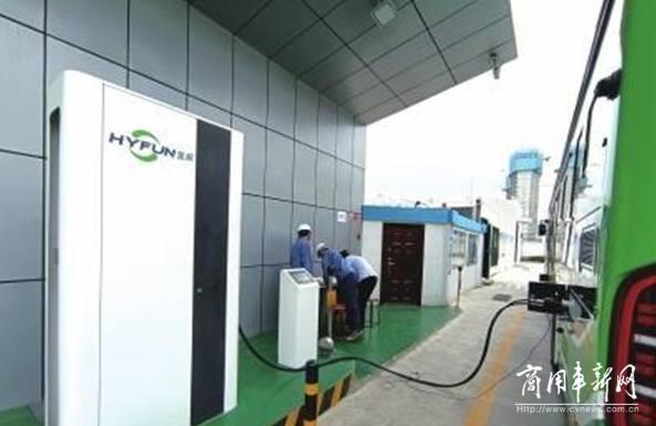 零排放、无污染 郑州223辆公交车用上氢能源