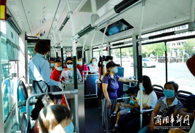 北京公交换新装，携手福田欧辉“天空蓝”，打造北京绿色交通网