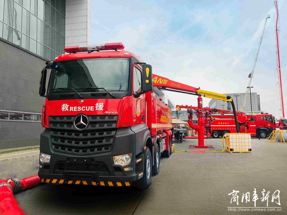 戴姆勒卡车与中集天达深化合作，以梅赛德斯-奔驰阿洛斯（Arocs）底盘助力中国消防事业