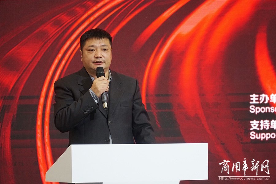 广州车展 | 2021中国年度卡车揭晓！欧航R系列超级中卡摘得桂冠