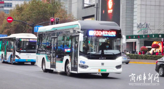 充电七分钟可跑40公里，沪新型超级电容公交车将超百辆