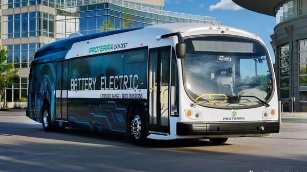 都说电动汽车不好，但是为啥城市里的纯电公交却越来越多？