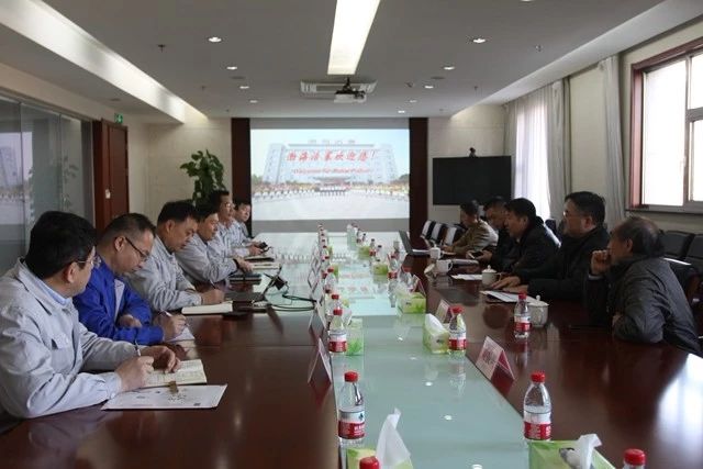 中国重汽集团领导到渤海活塞考察访问