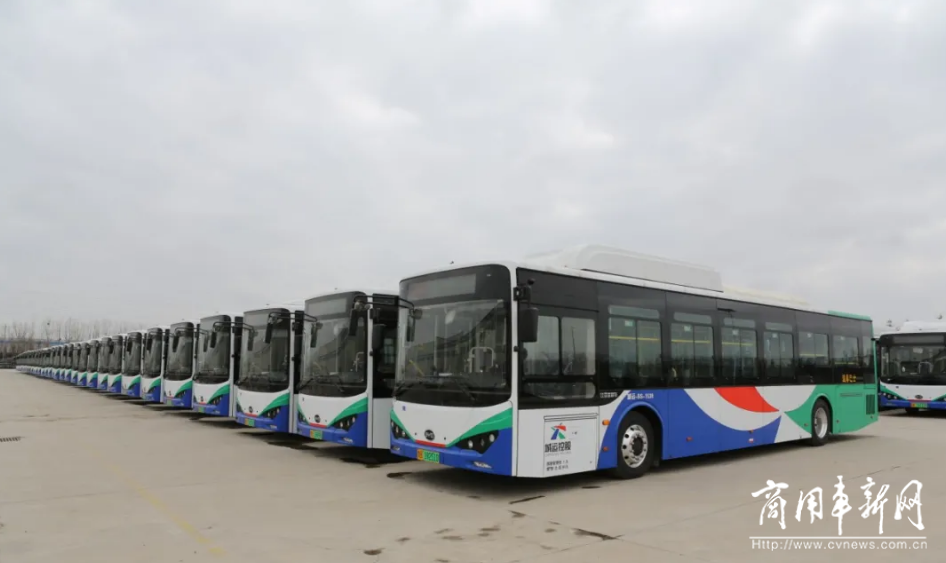 优化线路更新车辆，青岛温馨巴士​助市民乘客便利出行
