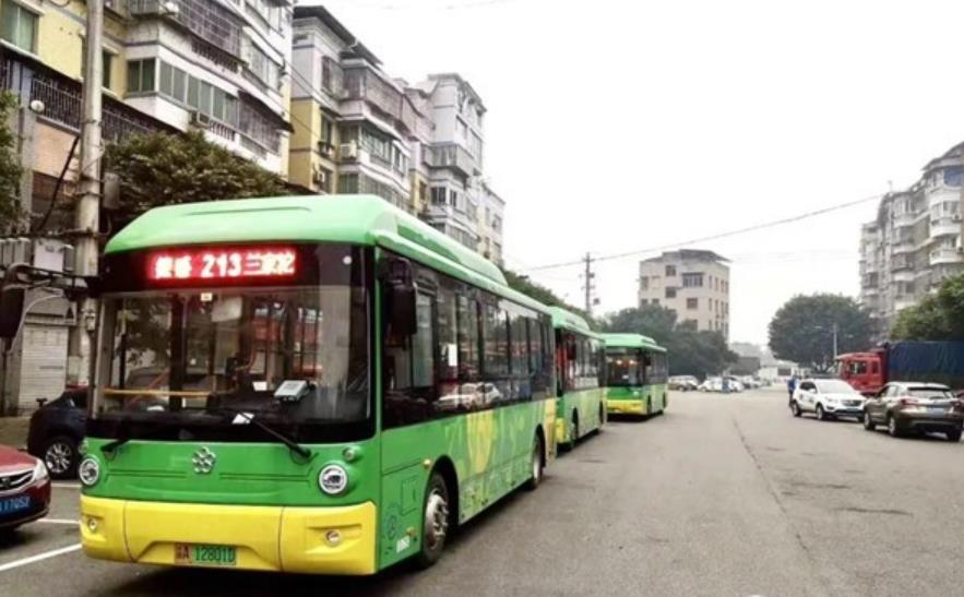 银隆微公交多地上岗 “小巴士”如何撬动“大民生”?