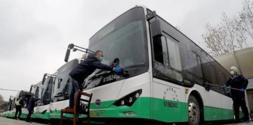武汉公交集团：公交免费通勤专车让返岗企业员工出行无忧