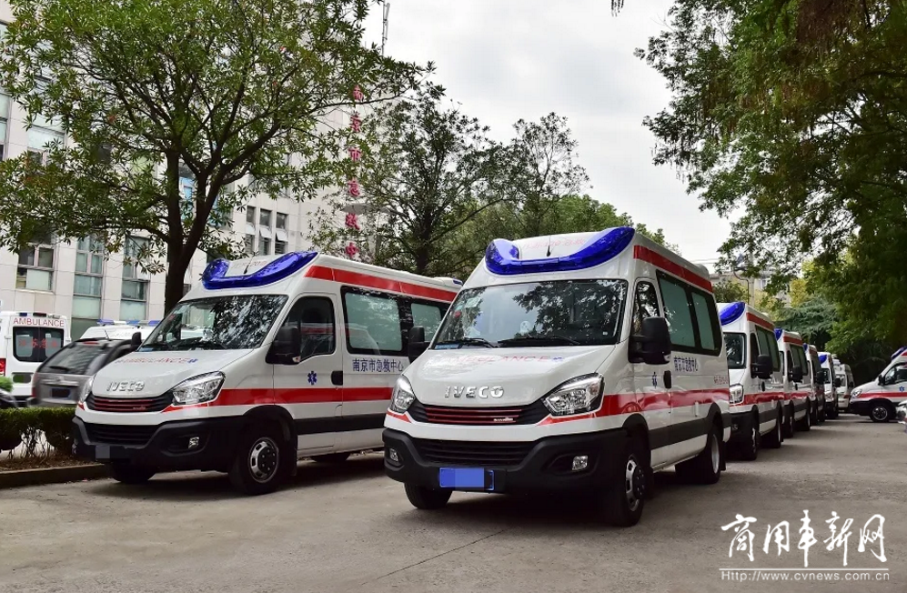 近百台依维柯欧胜救护车火速驰援扬州，为疫情防控而“战”！