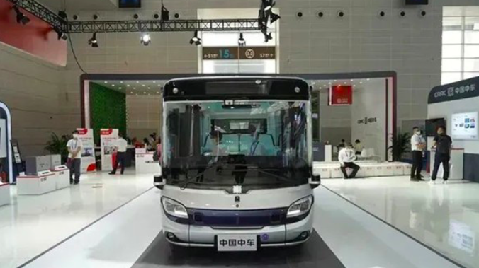 智创未来！中国中车无人驾驶微循环巴士小V重磅发布！