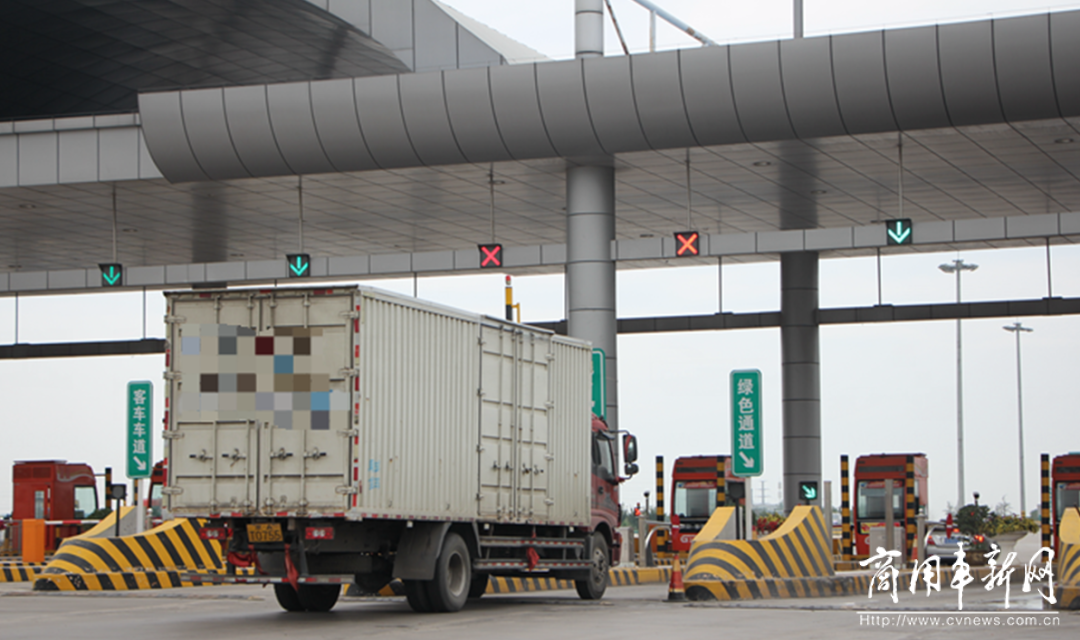 安徽一地新规：蓝牌货车进城放宽限制，对中重型货车限行