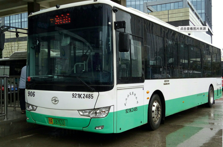 武汉公交：22年引进1800台新能源公交车 新能源占比近六成