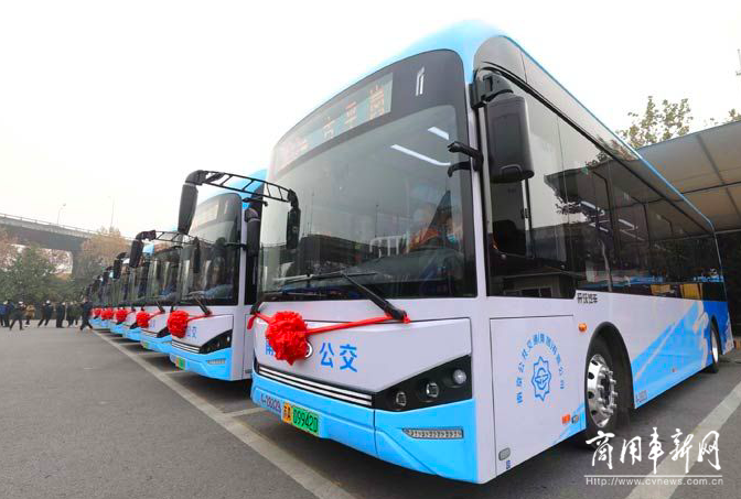 绿色低碳 焕新升级 691台开沃电动公交，“扮靓”南京公交都市