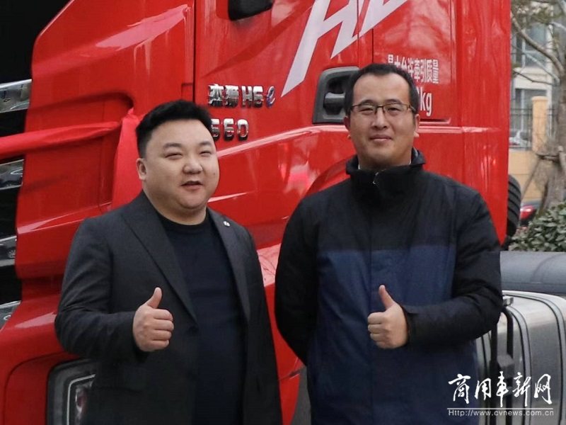 红岩杰狮H6高速标载牵引车共创品鉴团购会安徽站成功举办！