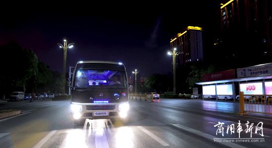 拥有一台中通客车L7车型，在都市之中畅享“自由行”！