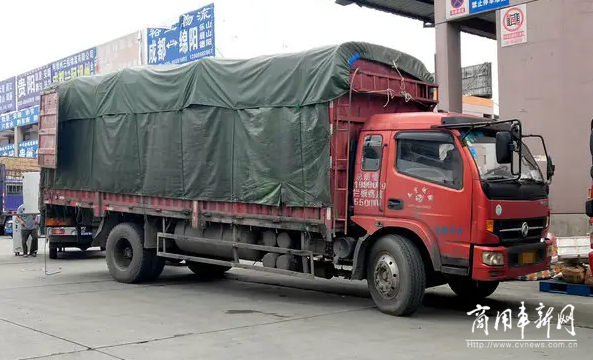 连云港：限行调整，部分路段24小时禁行货车