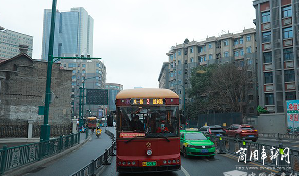 走进南昌公交 看格力钛铛铛车如何打造红色旅游风景线