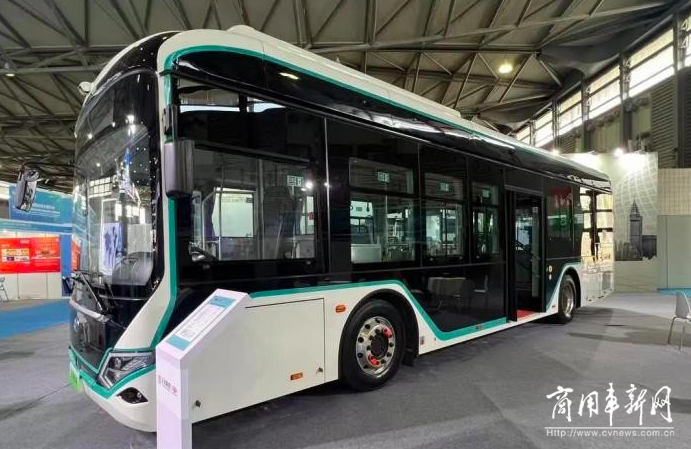 登陆上海国际客车展 万象汽车这款客车为何引发观众驻足