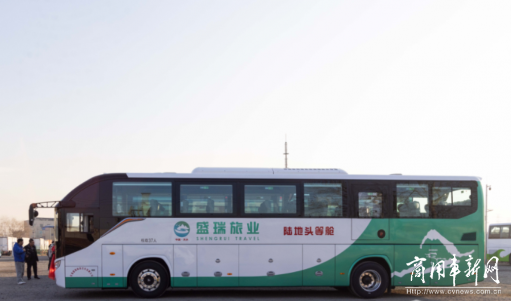 应对春节旅游高峰期 福田欧辉客车批量交付甘肃盛瑞旅业