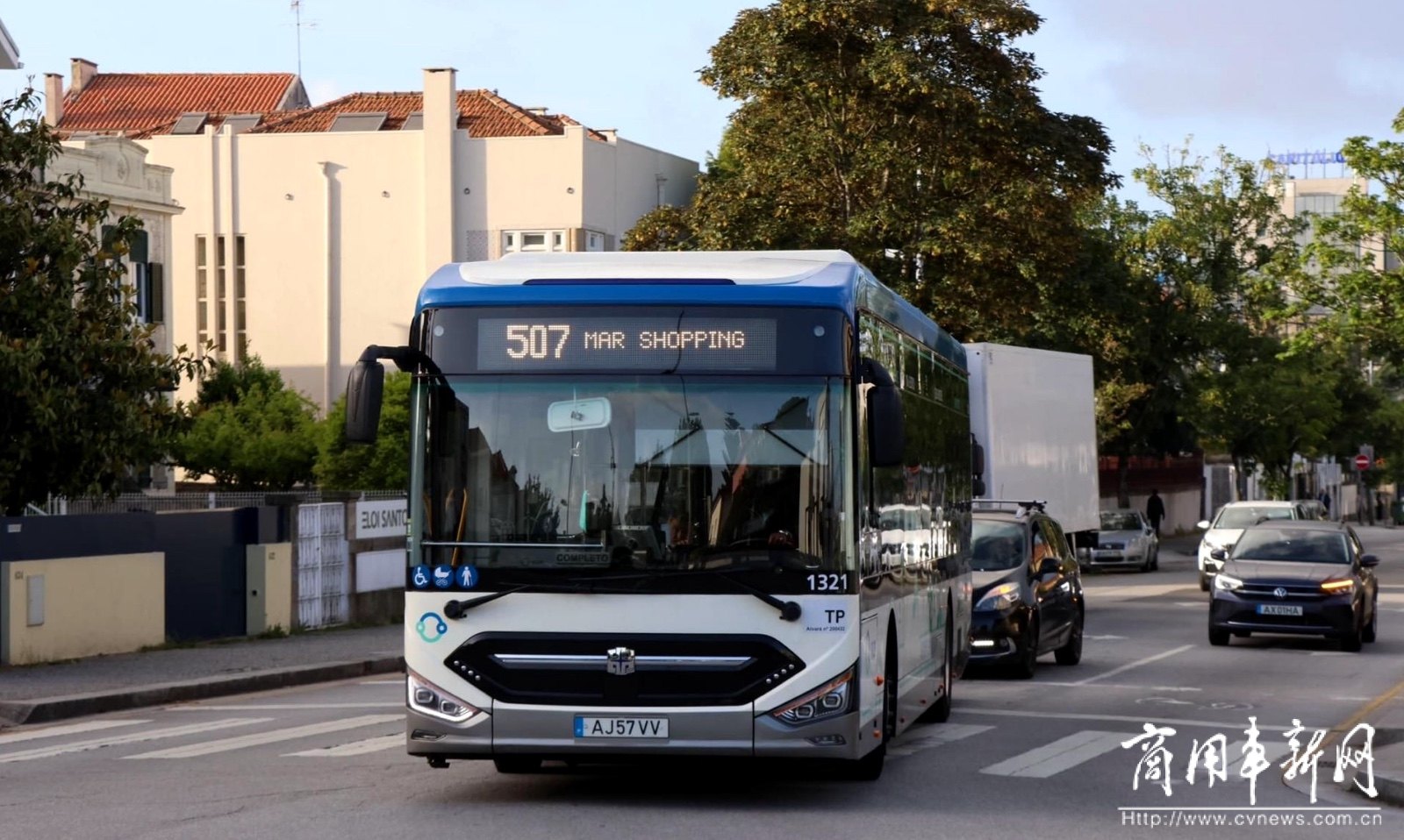 助力葡萄牙绿色全域交通！48辆中通纯电动客车交付波尔图